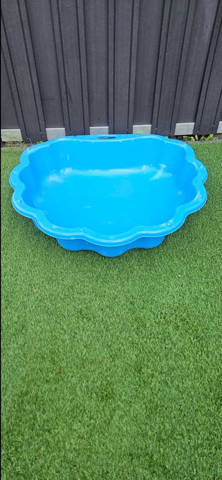 (GRATIS) Blauwe schelp zandbak/zwembadje voor kinderen, Ophalen