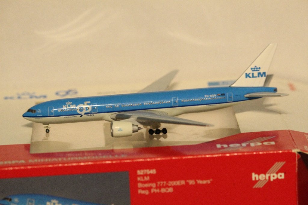 Herpa 527545 KLM 777-200 95 Years, Ophalen of Verzenden, Nieuw, Schaalmodel