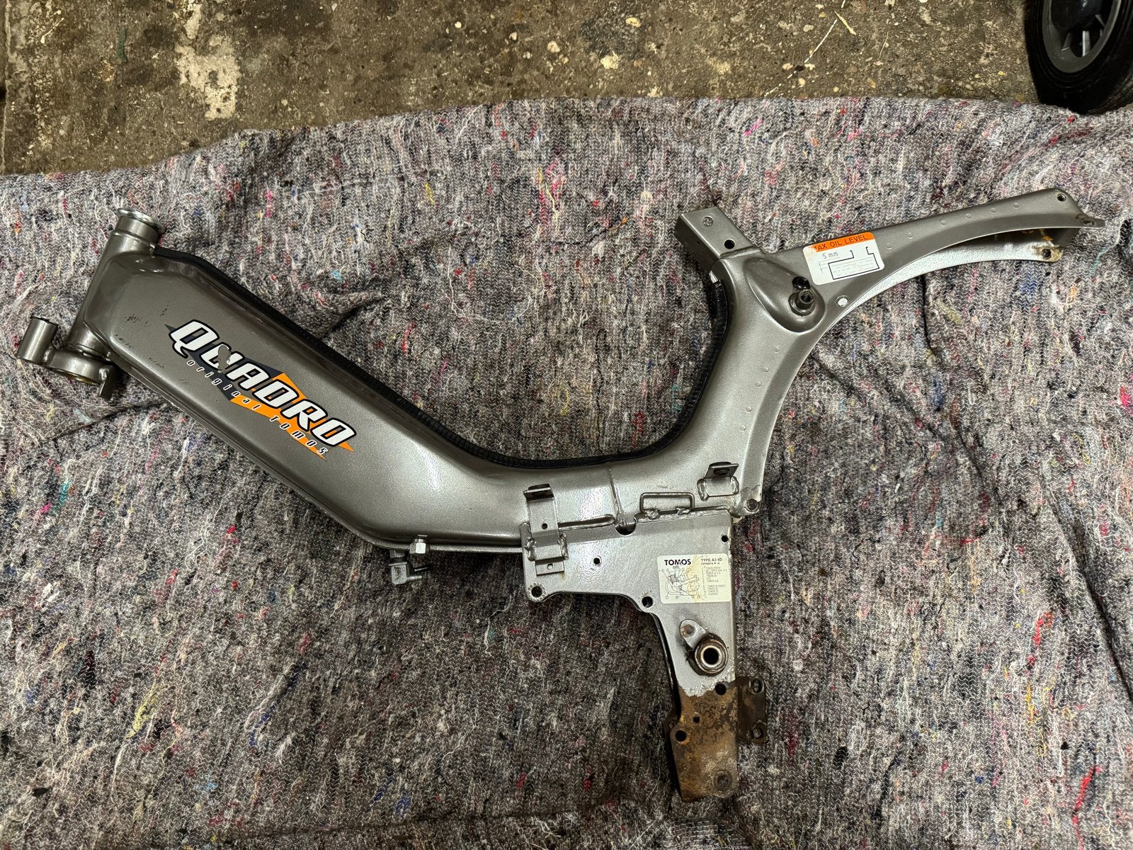 Tomos A35 Quadro frame - Grijs, netjes, zonder kenteken, Ophalen, Gebruikt, Quadro