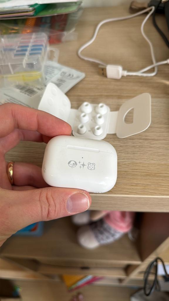 Apple airpods pro (2nd gen) - good state