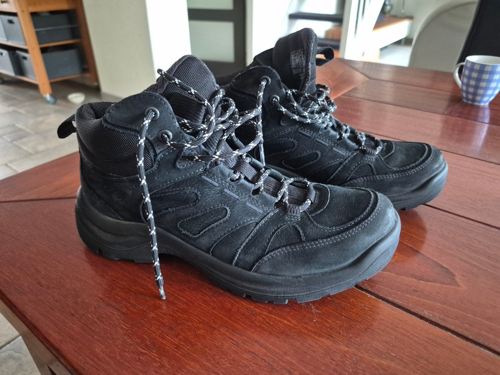 Ecco wandelschoenen maat 40, Ecco, Zwart, Zo goed als nieuw, Wandelschoenen