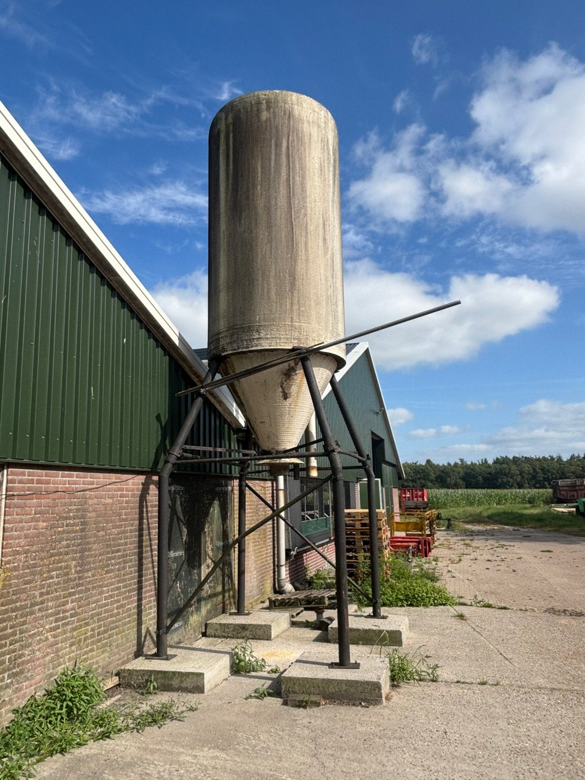 Kunstmest/voersilos, Zakelijke goederen, Ophalen