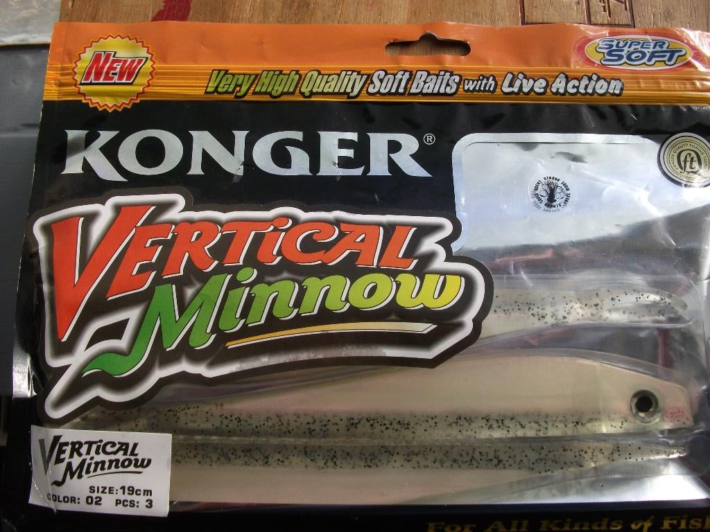 laatste 3 verpakkingen Konger Vertical Minnow /roofvis shads, Watersport en Boten, Ophalen of Verzenden, Nieuw, Overige typen