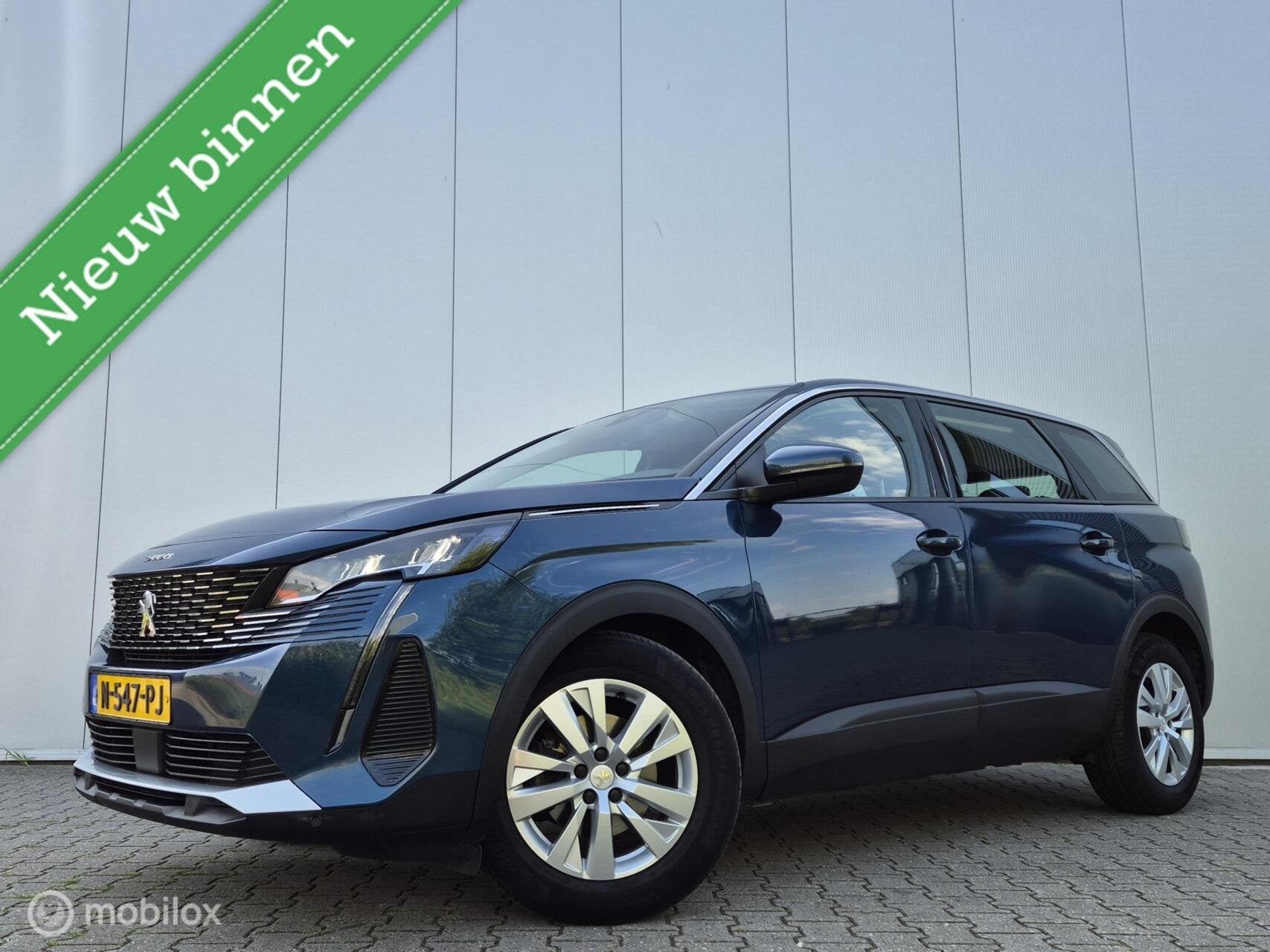 PEUGEOT 5008 1.2 PURETECH BLUE LEASE ACTIVE/FULL LED/TREKHAA, Voorwielaandrijving, Gebruikt, Euro 6, 1199 cc