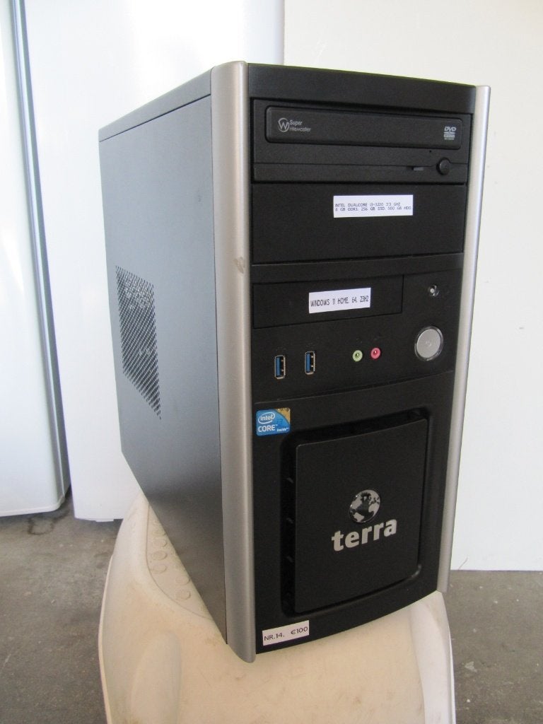 Intel DualCore i3-3220. 3,3 Ghz.8Gb,256 GB SSD,500 GB HDD, Ophalen of Verzenden, Zo goed als nieuw