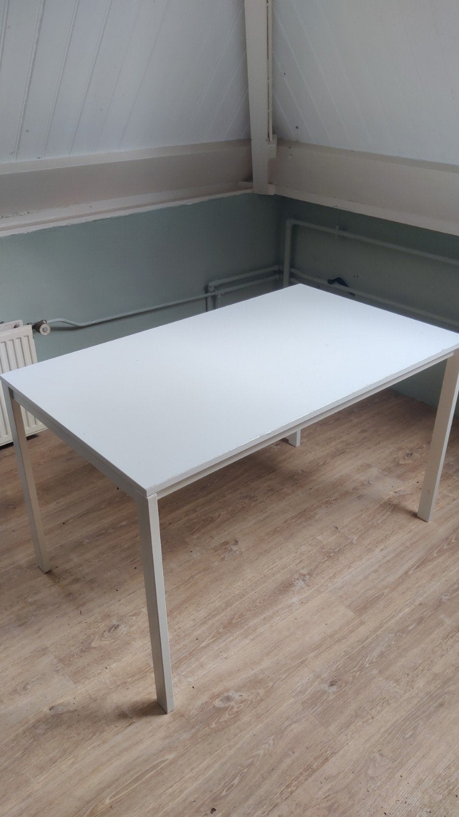 Gebruikte witte tafel - Gratis af te halen, Overige materialen, Gebruikt, 100 tot 150 cm, Vier personen