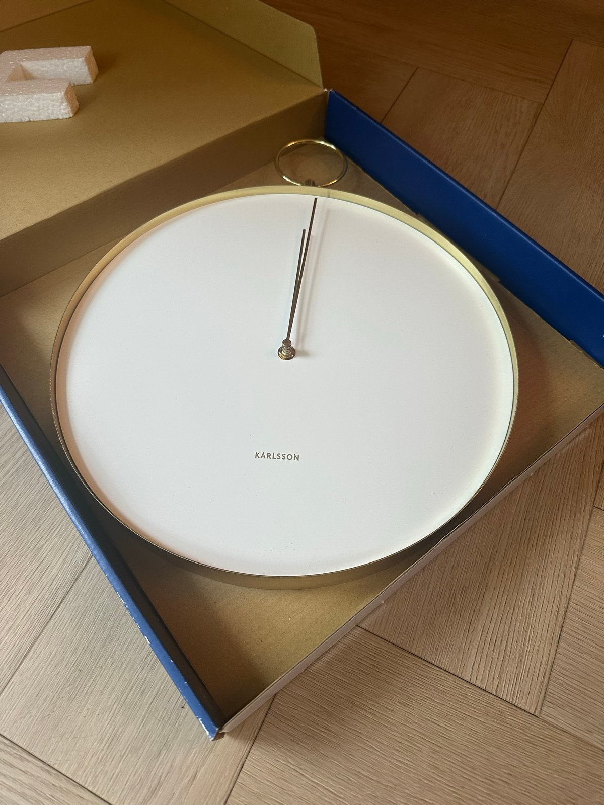 Karlsson Hook Wandklok - Nieuw in doos, Ophalen, Wandklok, Wit, Analoog