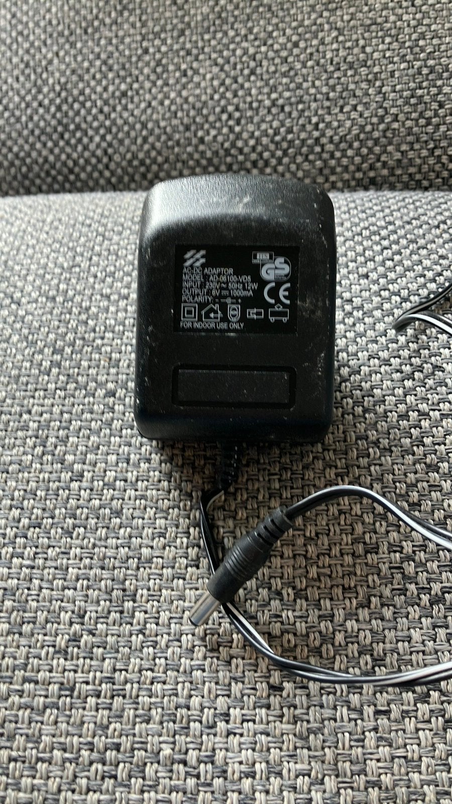 Adapter output 6V 1000mA, Ophalen of Verzenden, Gebruikt