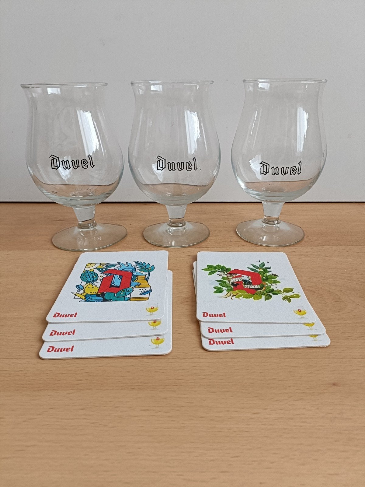 3 Duvel glazen met open letters, Verzamelen, Ophalen of Verzenden, Zo goed als nieuw, Glas of Glazen, Duvel