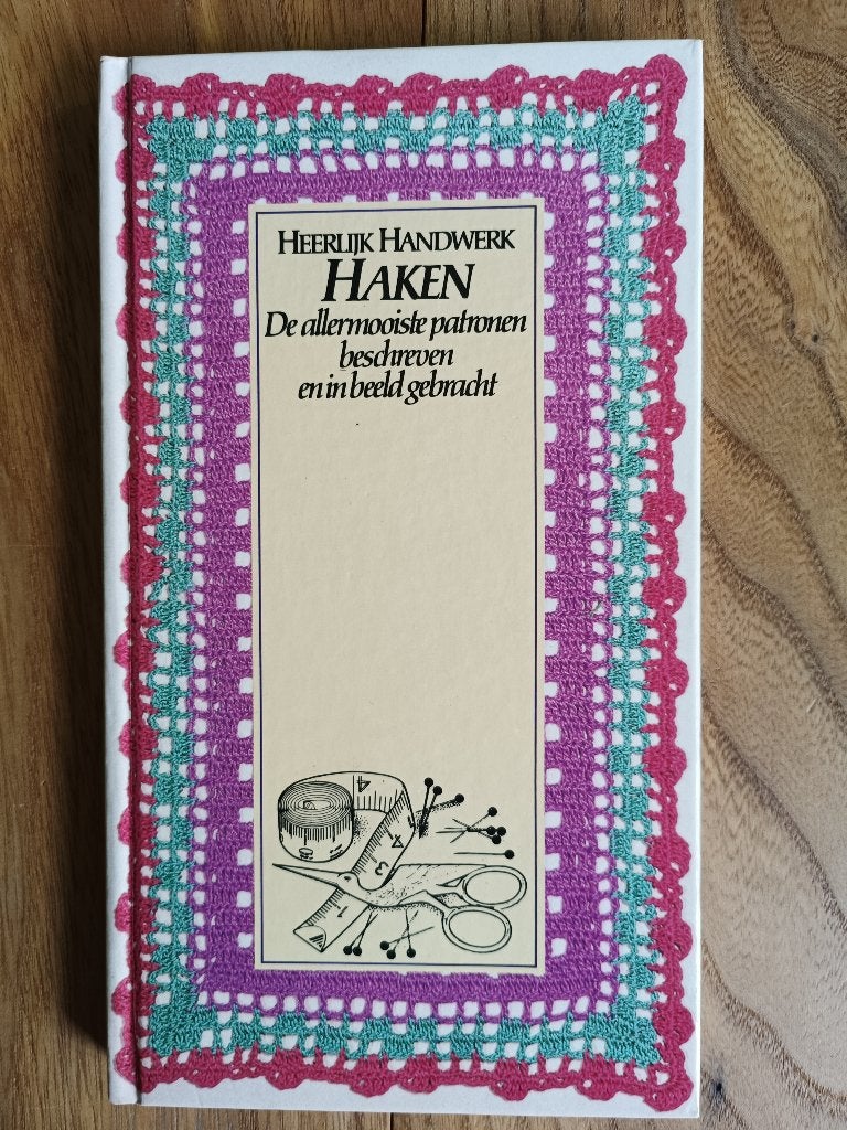 Heerlijk handwerk haken, Ophalen of Verzenden, Zo goed als nieuw, Breien en Haken, Heerlijk handwerk