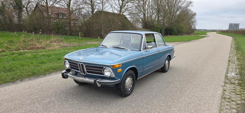 Bmw 2002 e10, Auto's, BMW, Particulier, Overige modellen, Benzine, Coupé, Blauw, Zwart, Kunstmatig leder, Achterwielaandrijving