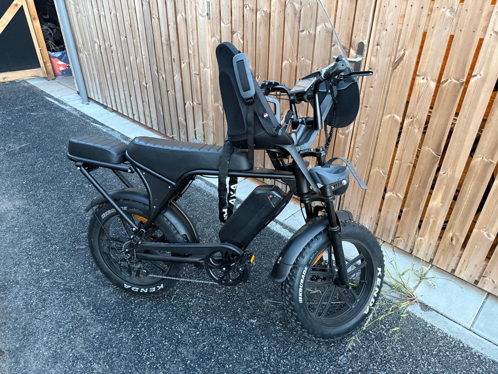 Fatbike Ouxi V8 + AXA kettingslot (incl. optionele GPS), Overige merken, Ophalen of Verzenden, Zo goed als nieuw, 59 cm of meer