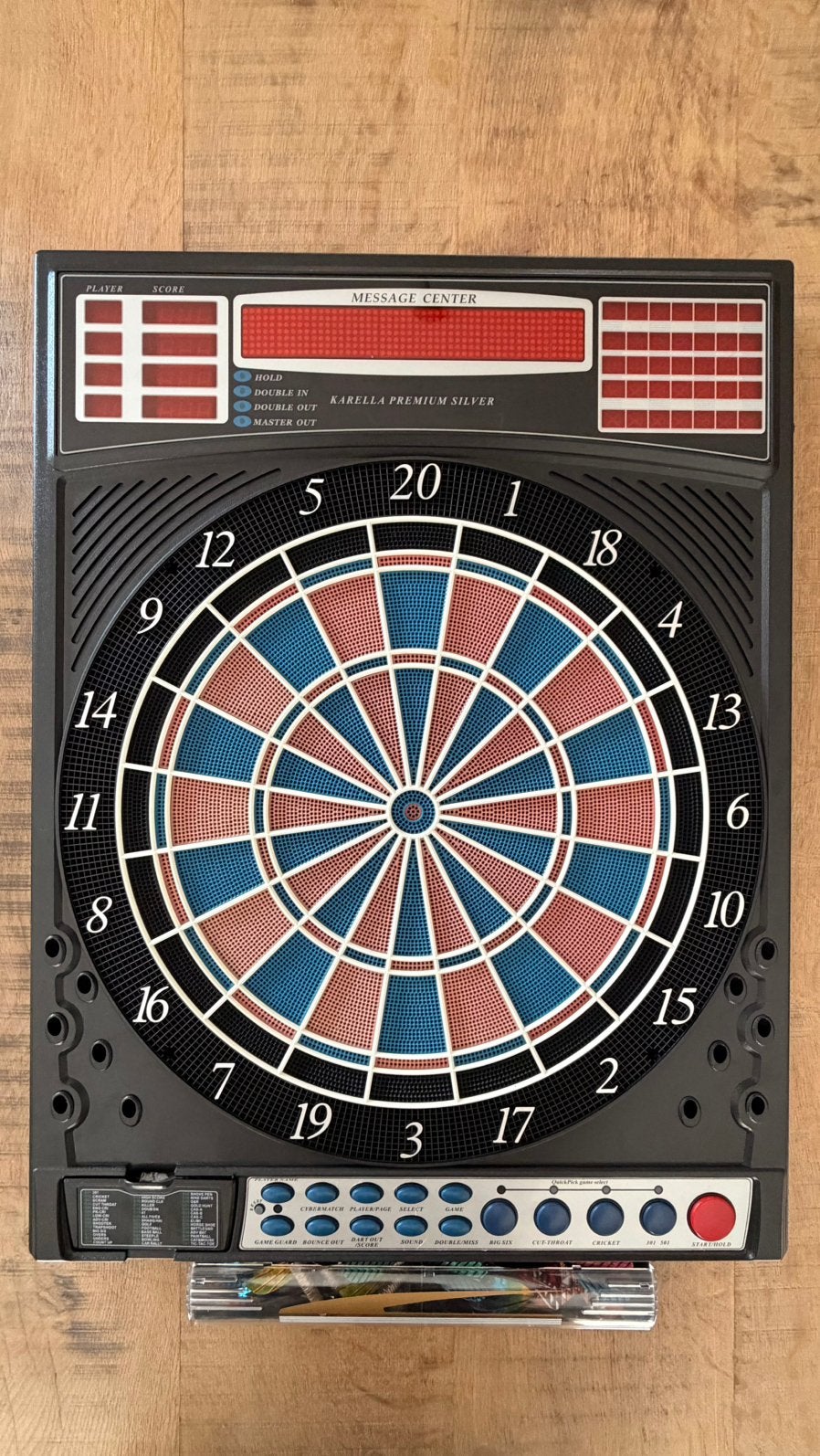 Karella Premium Silver Elektronisch Dartbord met Pijlen, Ophalen, Zo goed als nieuw, Dartbord met pijlen, Elektronisch