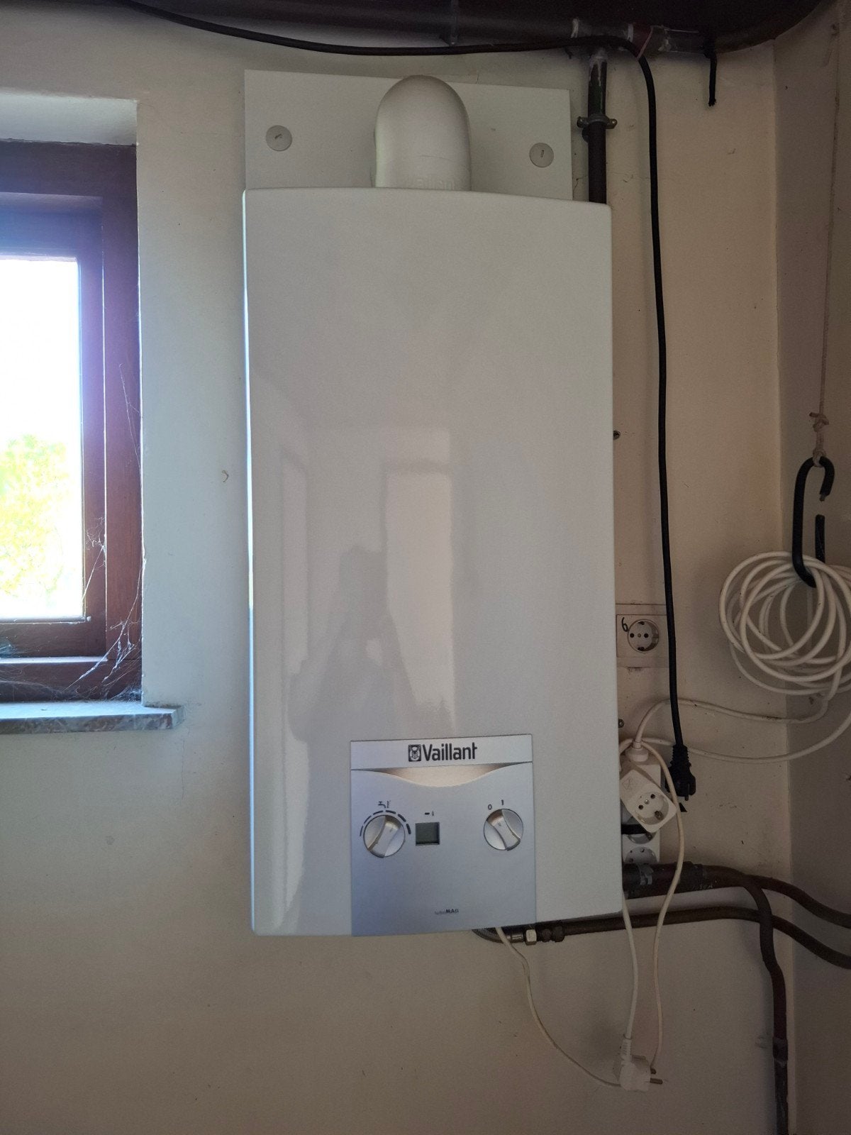 Vaillant turboMAG gasgeiser 14-2/0- Direct warm water, Doe-het-zelf en Verbouw, Ophalen, Gebruikt, Aardgas, Geiser