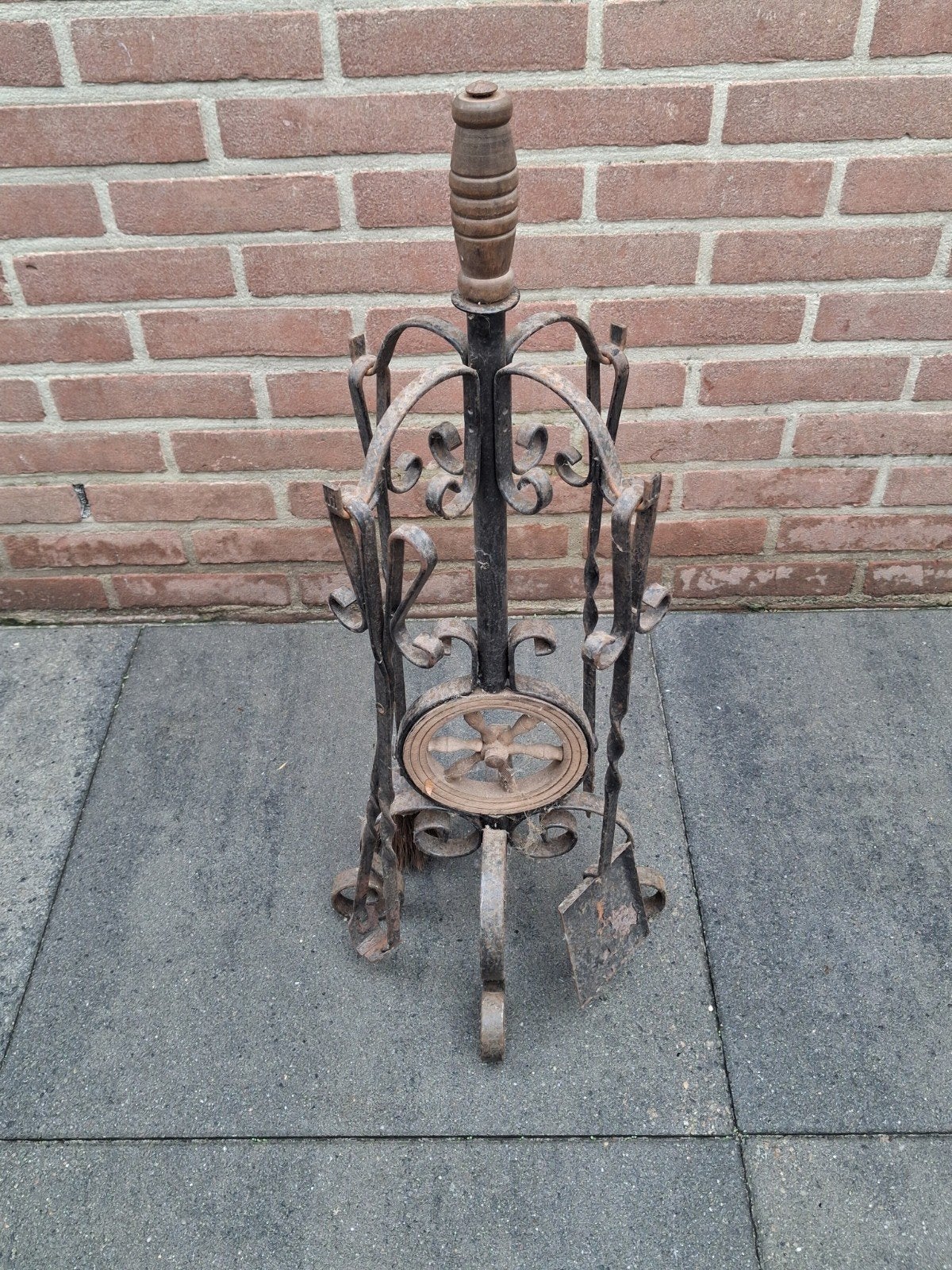 gietijzeren haardstel, Ophalen