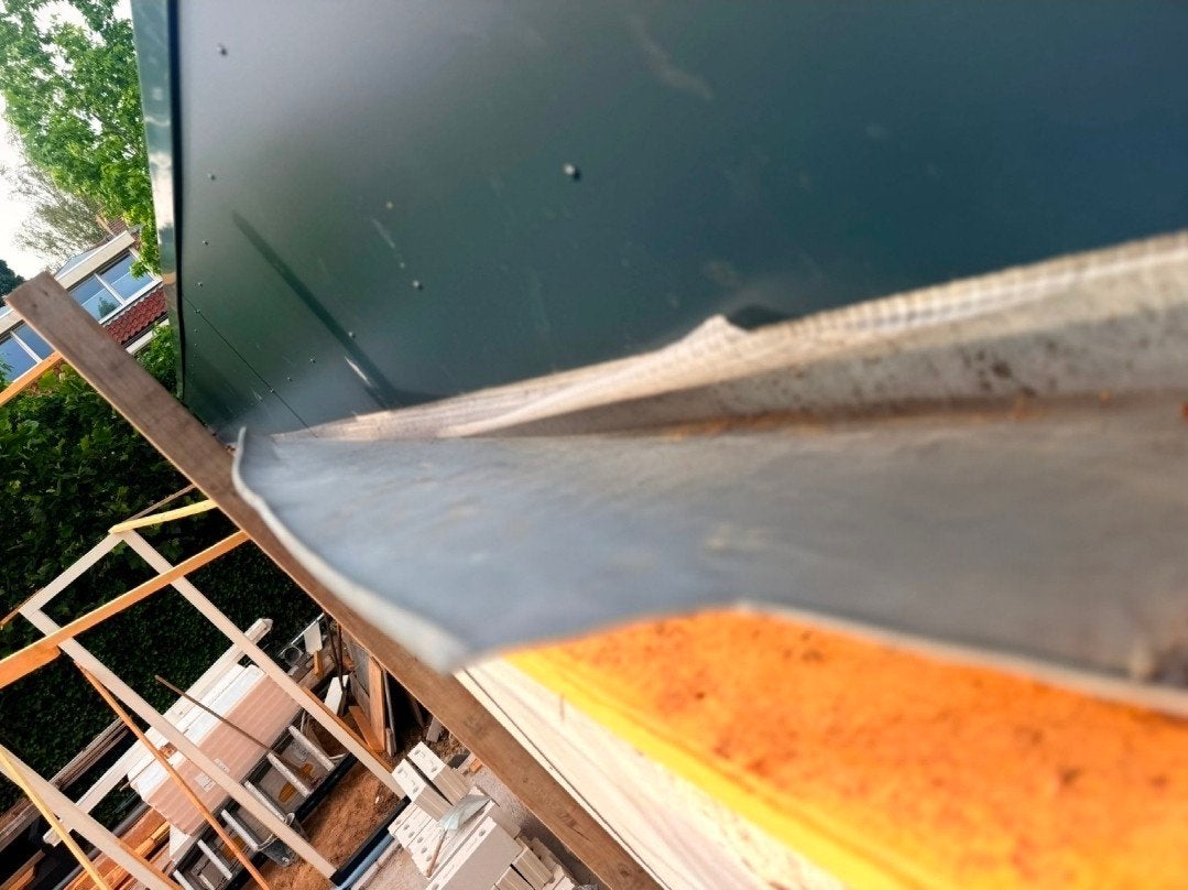 Loden goot 700 cm lang, gebogen - voor handige klusser, Doe-het-zelf en Verbouw, Buizen en Afvoer, Ophalen, Gebruikt, 6 meter of meer