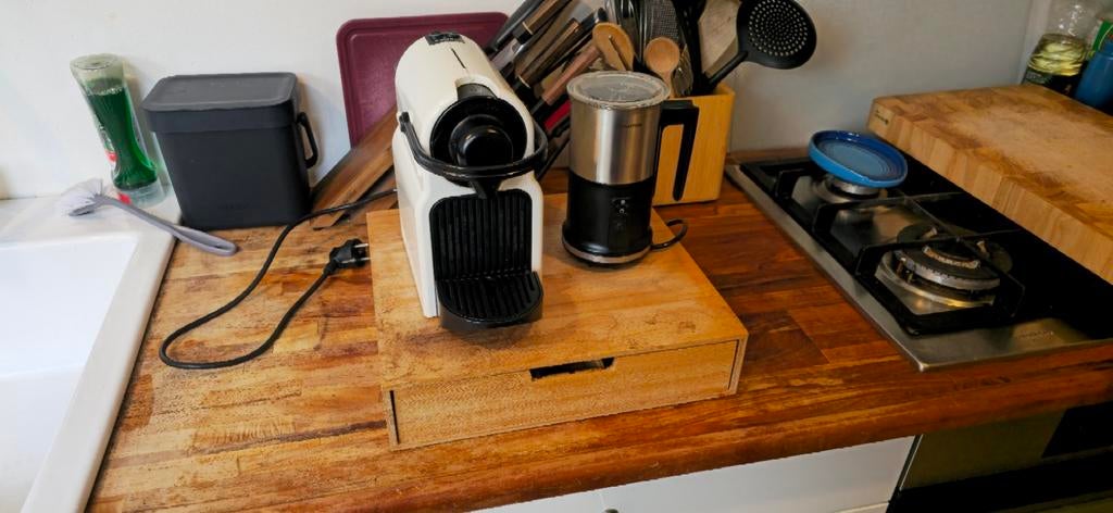 Krups Inissia, Inventum melkopschuimer & koffiecuphouder, Witgoed en Apparatuur, Ophalen, Gebruikt, Combi, Koffiepads en cups
