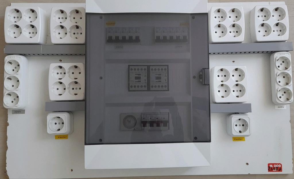 Kweekspullen schakelbord stroombord 24x600Watt, Tuin en Terras, Kweekspullen, Overige typen, Ophalen of Verzenden