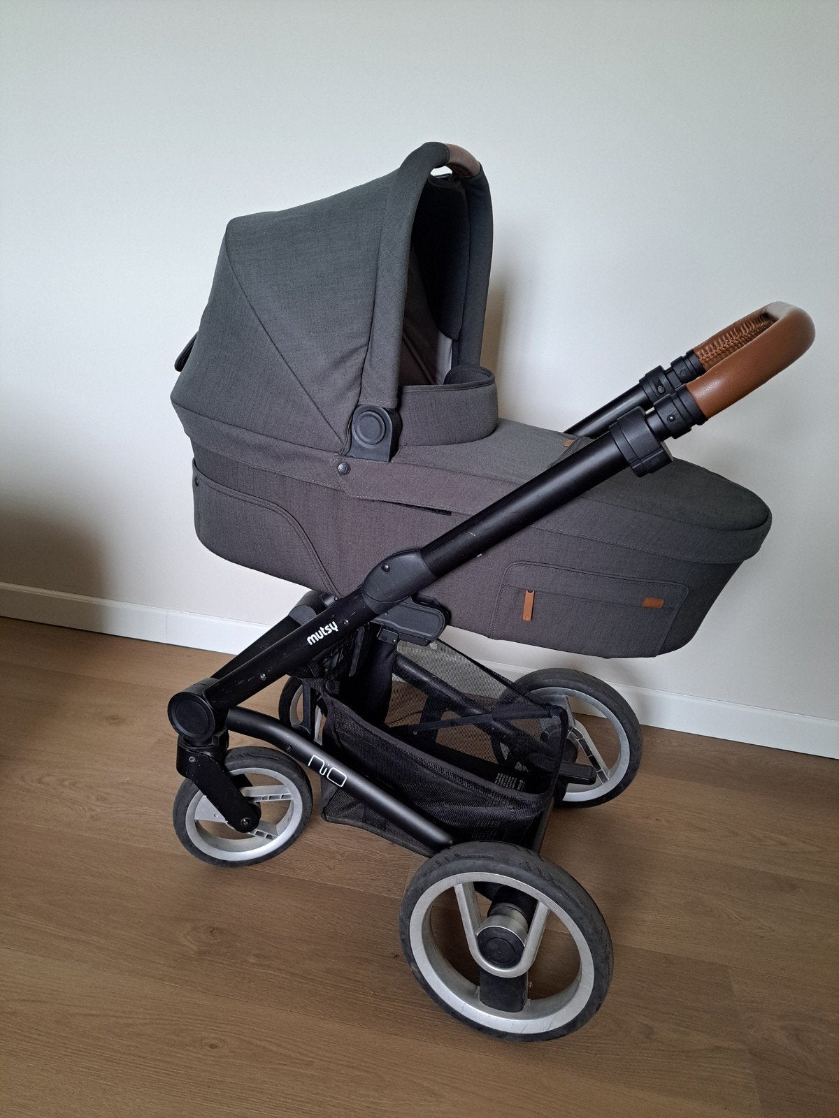 Mutsy Nio kinderwagen - Pine Green, Kinderen en Baby's, Ophalen, Gebruikt, Combiwagen, Mutsy
