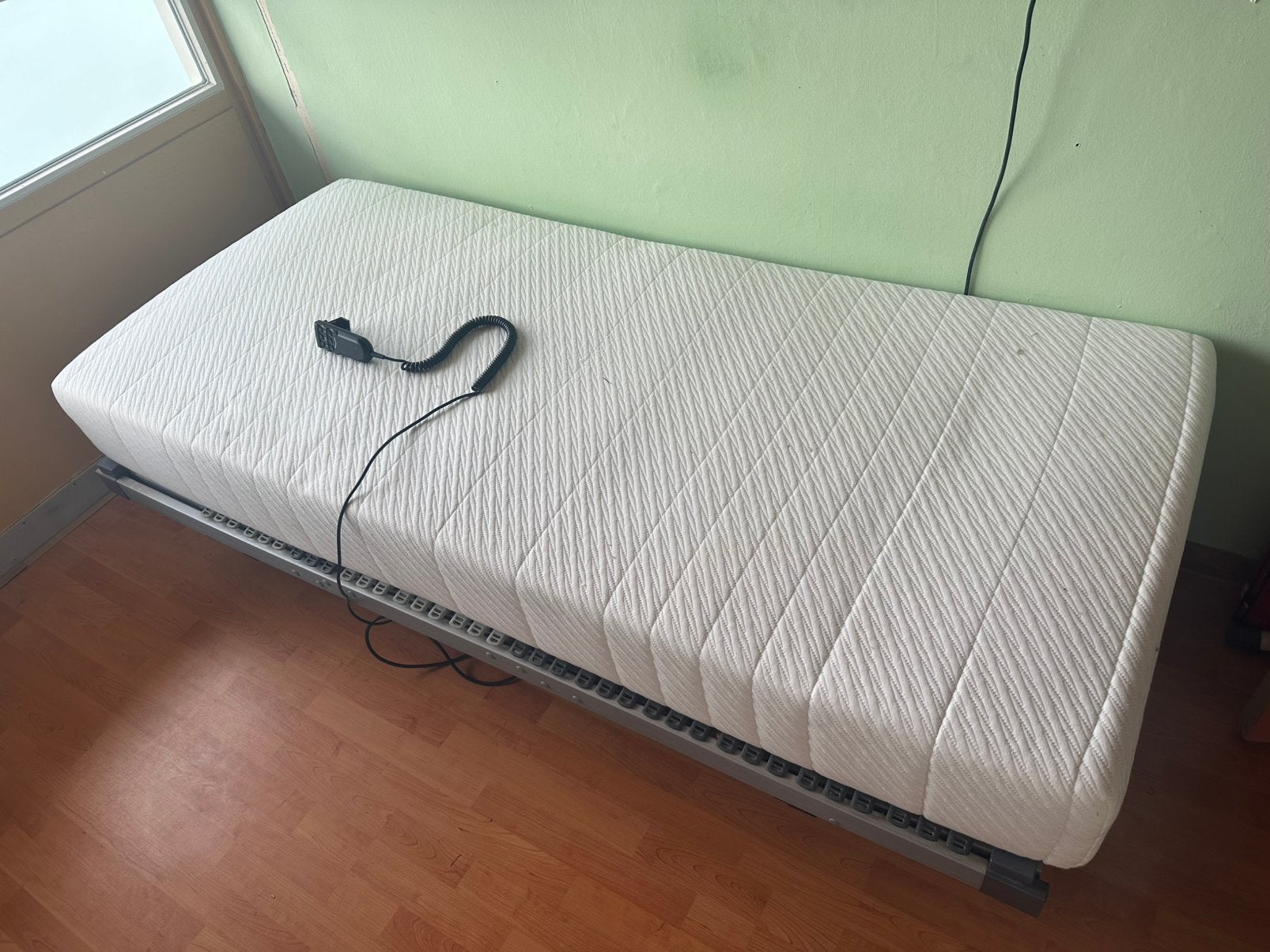 Elektrisch verstelbaar eenpersoonsbed 90x200, Ophalen, 90 cm, Eenpersoons, 200 cm
