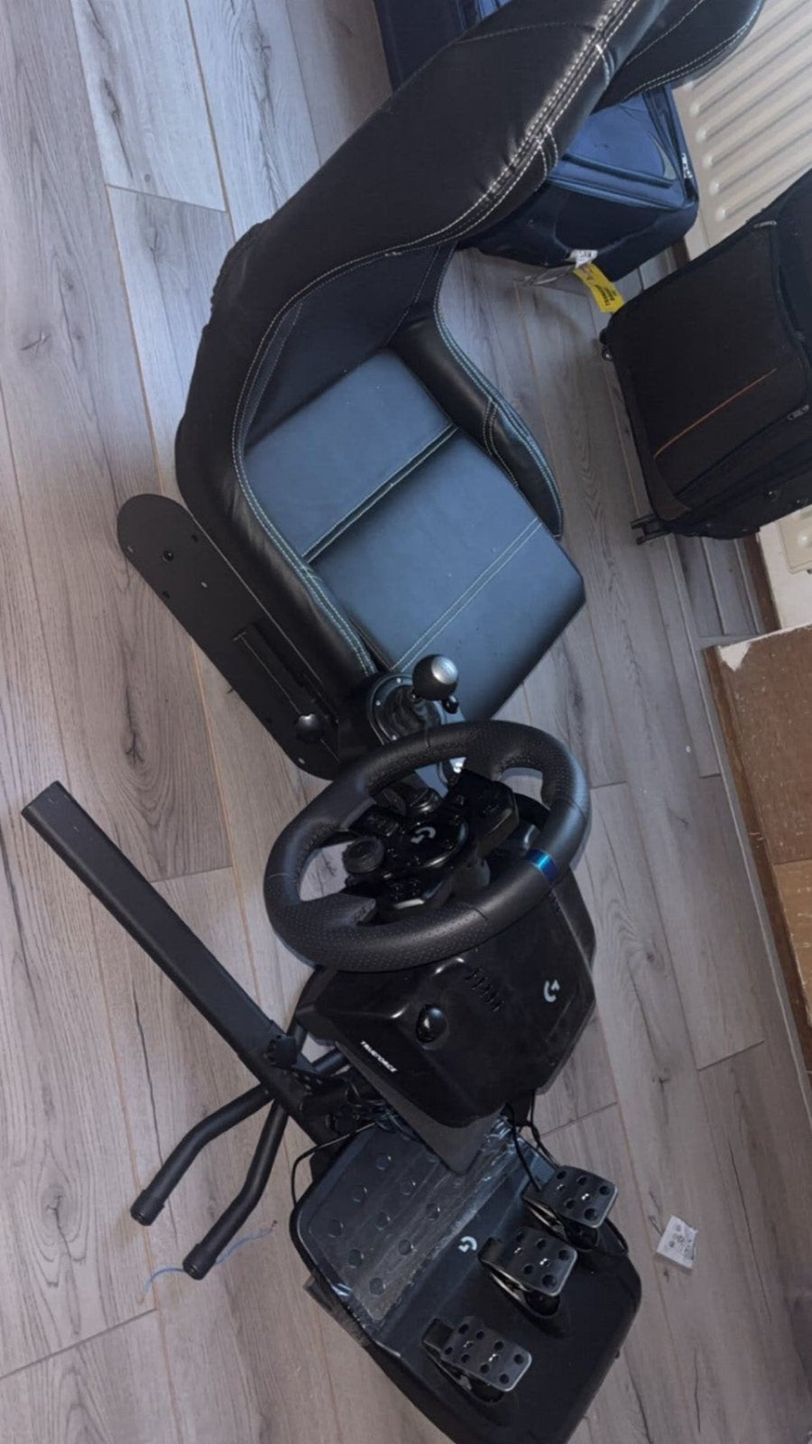 Logitech G29 racestuur met pedalen, schakelpook en stoel, Ophalen, Gebruikt