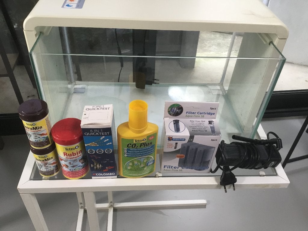 SuperFish Home 25 aquarium + tafel, Ophalen, Gebruikt, Inclusief deksel, Leeg aquarium