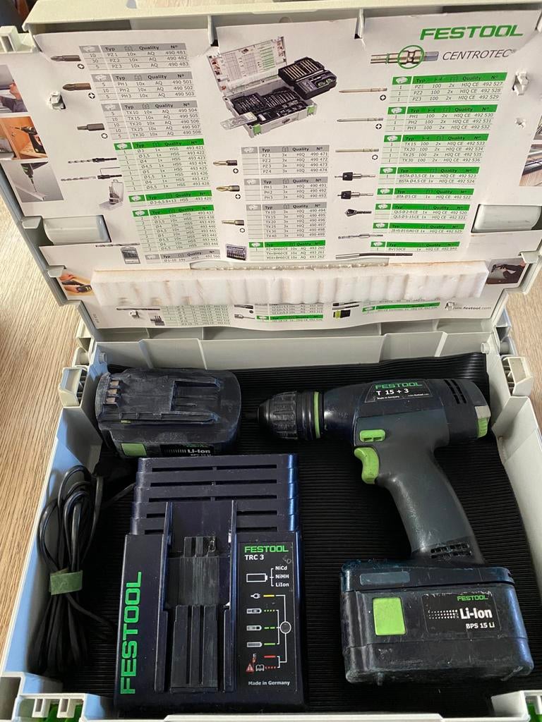 Festool Schroefboormachine incl. 2 Accu's, Ophalen of Verzenden, Gebruikt, Boor- en Schroefmachine