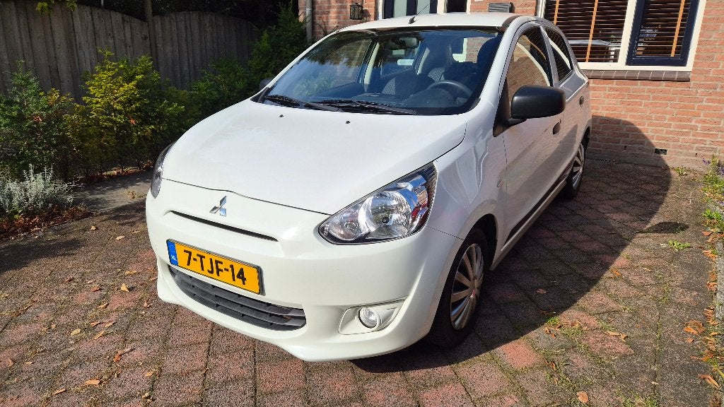 Mitsubishi Space Star 1.0 Inform Nieuwe APK | Android Auto, Voorwielaandrijving, Euro 5, Stof, Wit