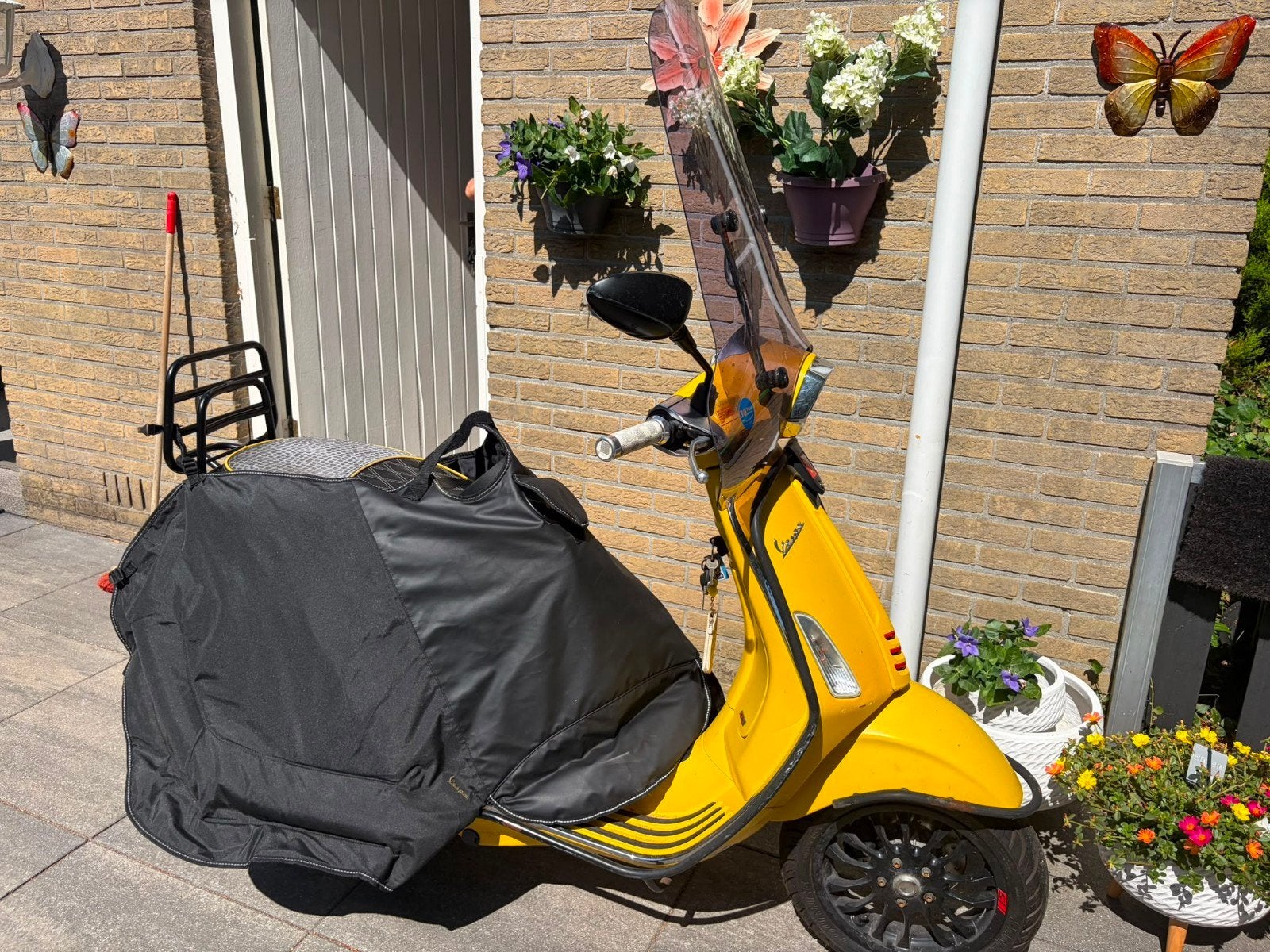 Vespa Sprint 2018 - Zo goed als nieuw, inclusief accessoires, Ophalen, Zo goed als nieuw, Benzine, Overige modellen