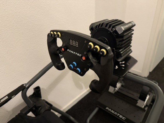 COMPLETE FANATEC SIMRACING SET PS5/PC | F1 STUUR | Playseat, Spelcomputers en Games, Spelcomputers | Sony PlayStation Consoles | Accessoires