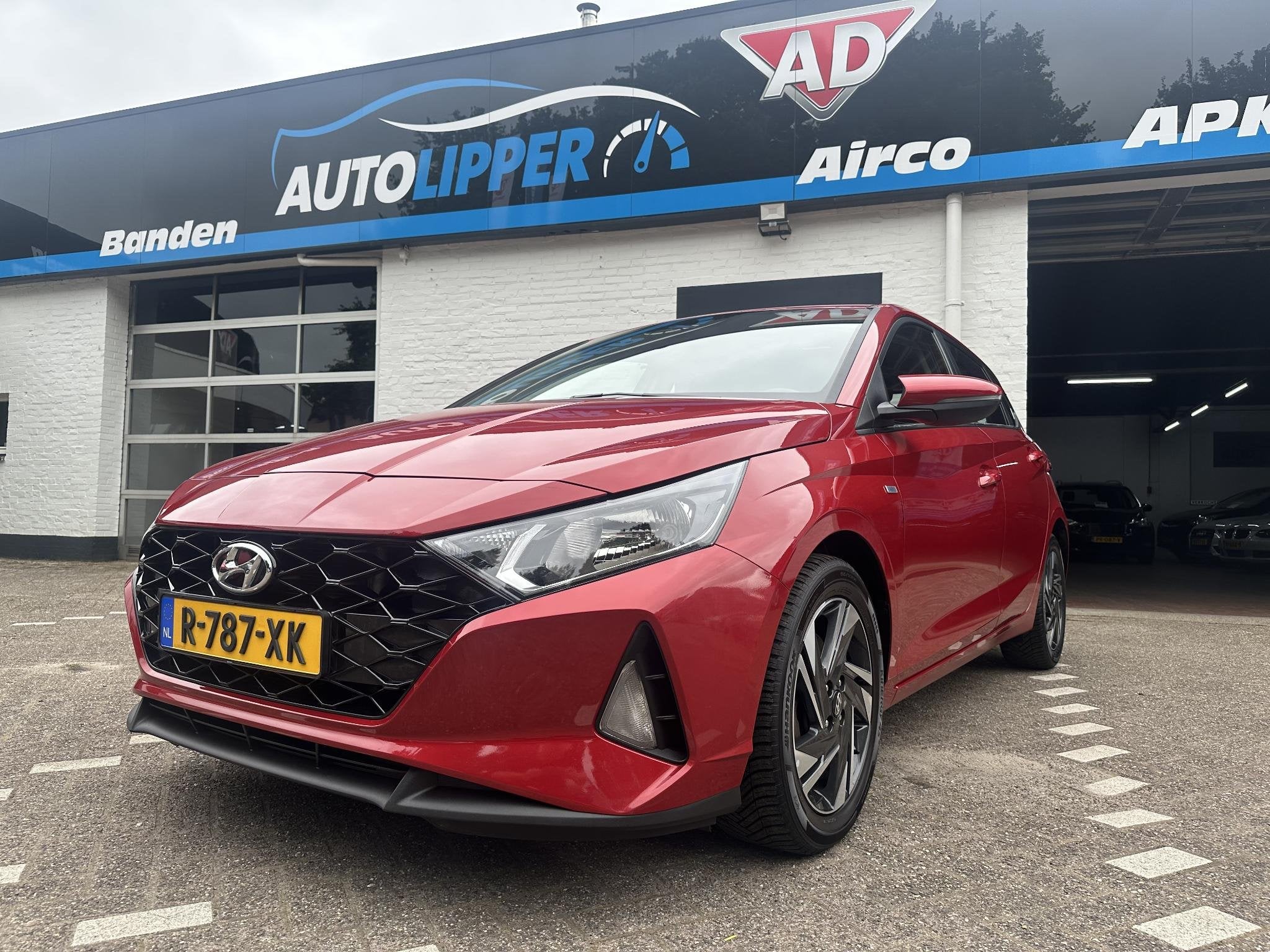 Hyundai i20 1.0 T-GDI Comfort Smart /Nieuwe apk bij afleveri, Auto's, Gebruikt, Euro 6, Origineel Nederlands, Handgeschakeld