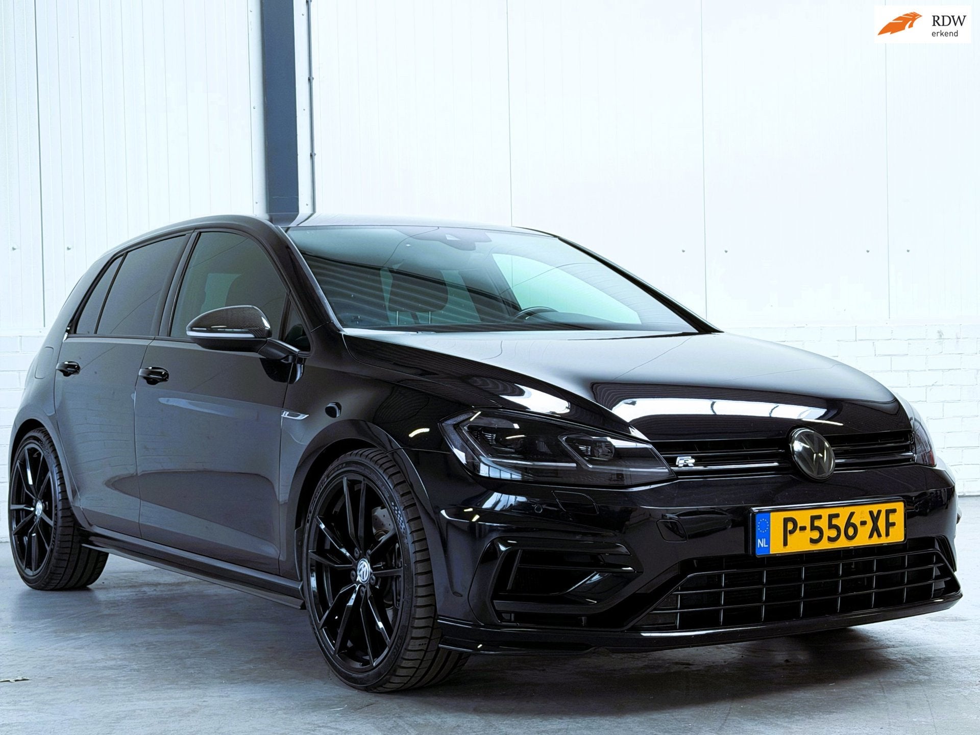 Volkswagen Golf 2.0 TSI 4Motion R|Keyless|Remus|Helix, Auto's, Gebruikt, 4 cilinders, 1984 cc, Alcantara