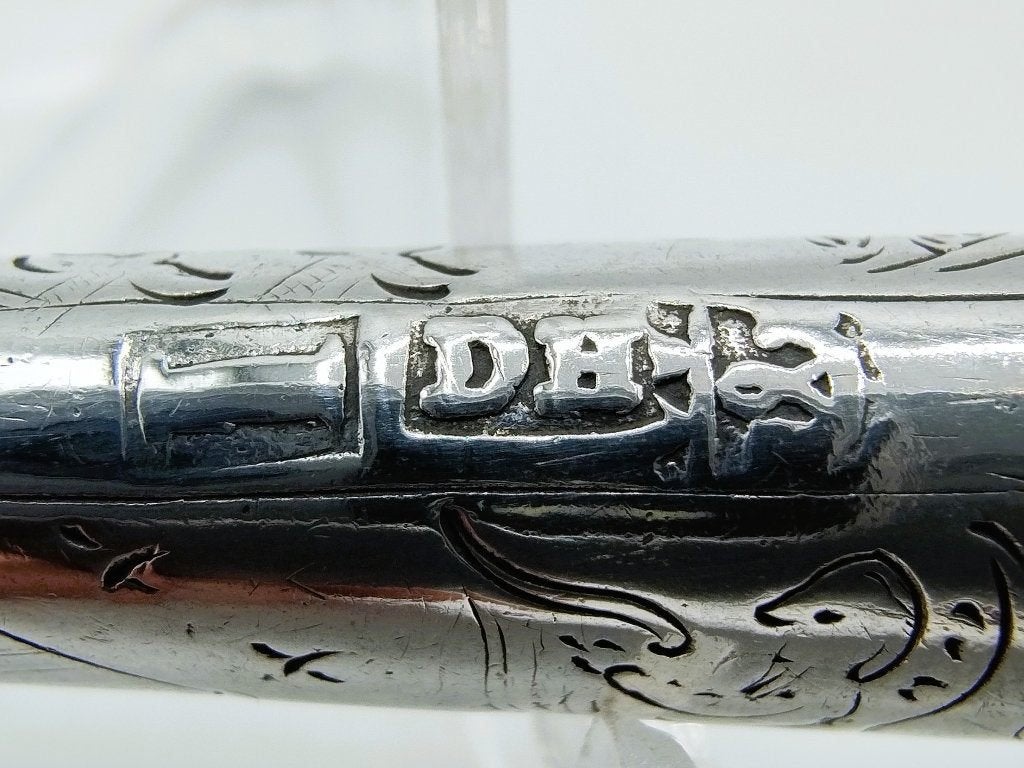 Zilveren mesheft met stalen lemmet, D. Hoep, Hoorn, 1769, Ophalen of Verzenden, Zilver