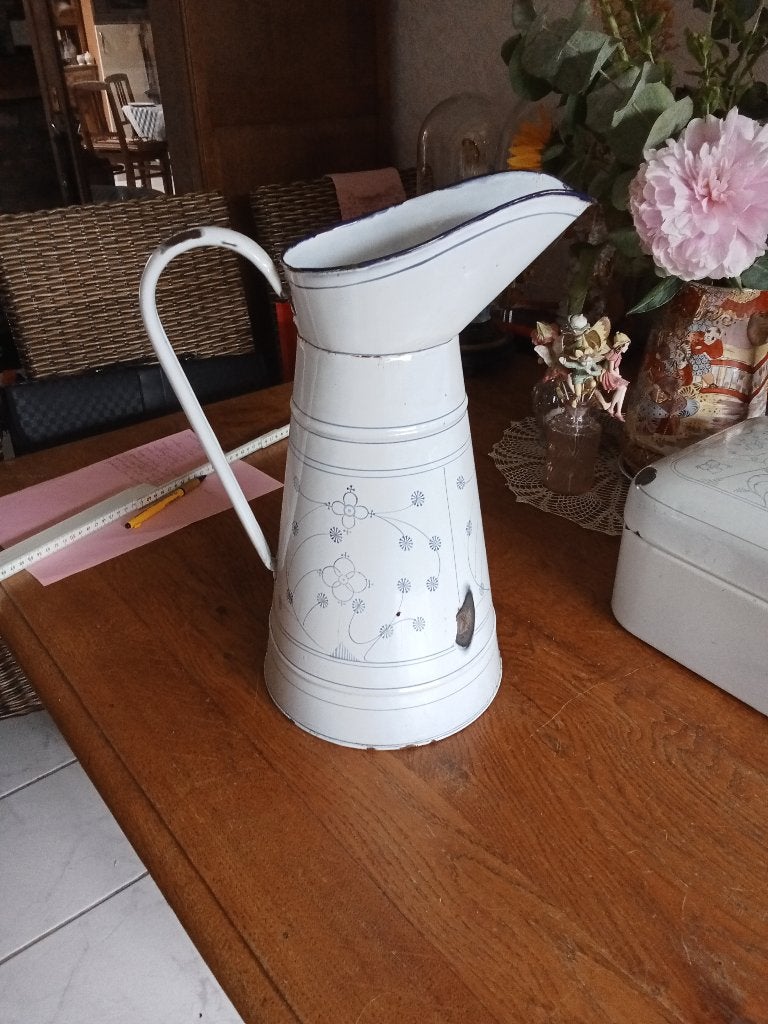 Prachtige grote email waterkan in mooie brocante staat, Ophalen of Verzenden