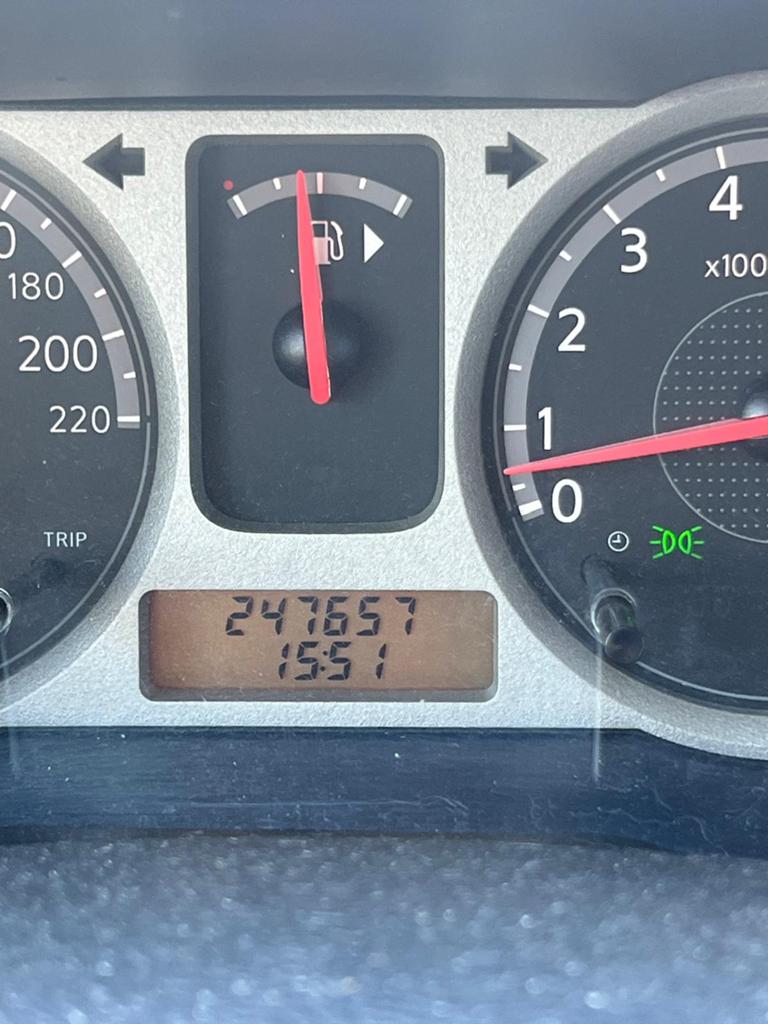 Nissan Note 1.6 16V AUT 2007 Grijs, 750 kg, 4 cilinders, 49 €/maand, Particulier