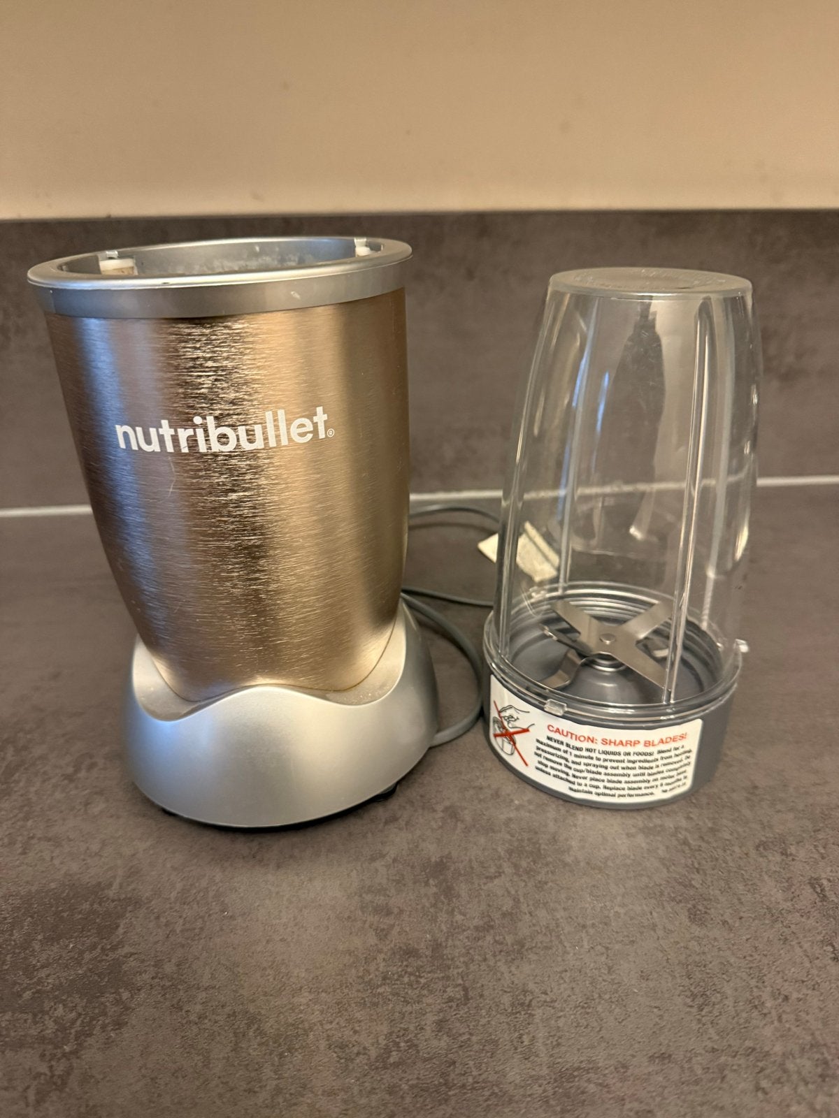 Nutribullet Blender - Bronskleurig, Ophalen, Zo goed als nieuw, Blender