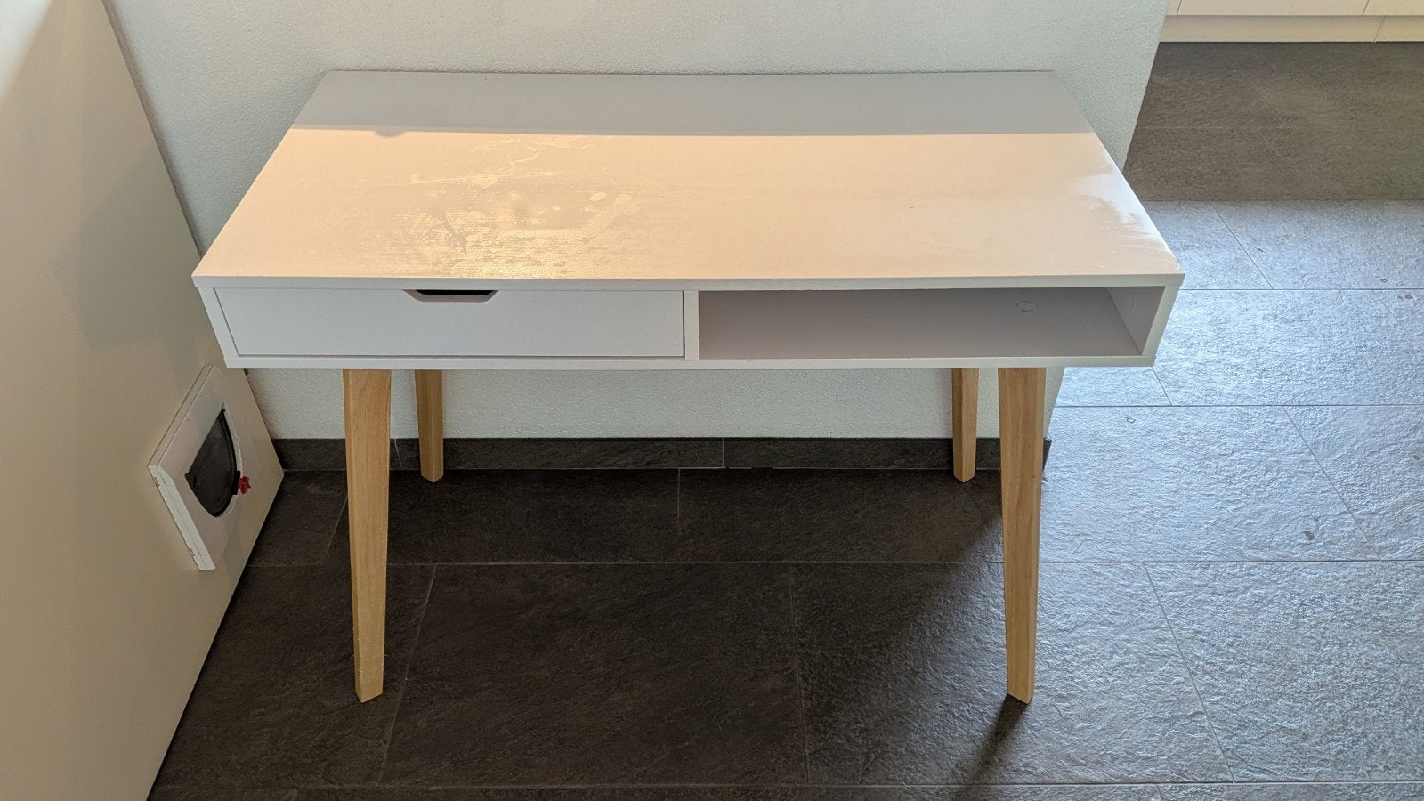 Wit bureau met lade en opbergvak - 100x50x76cm, Ophalen, Met lades, Gebruikt, Hout