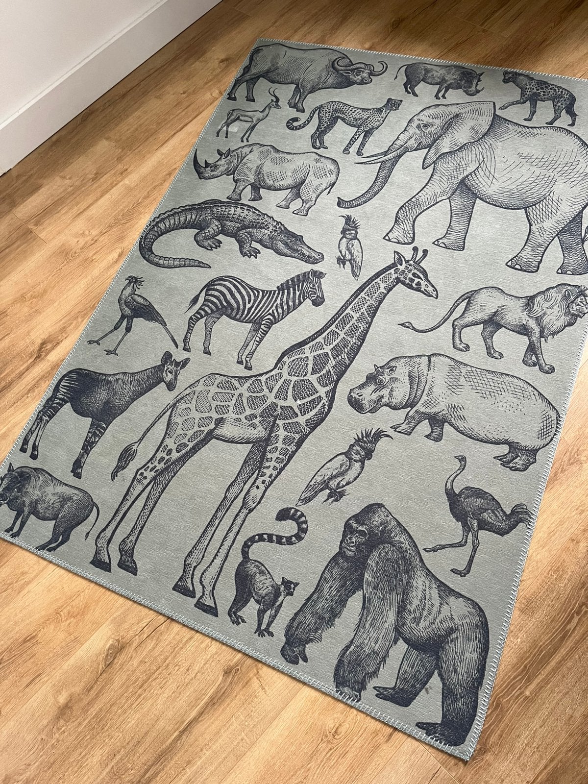 Sem Vloerkleed groen met dierenprint 120x170 cm, Gebruikt, 100 tot 150 cm, Ophalen of Verzenden, 150 tot 200 cm