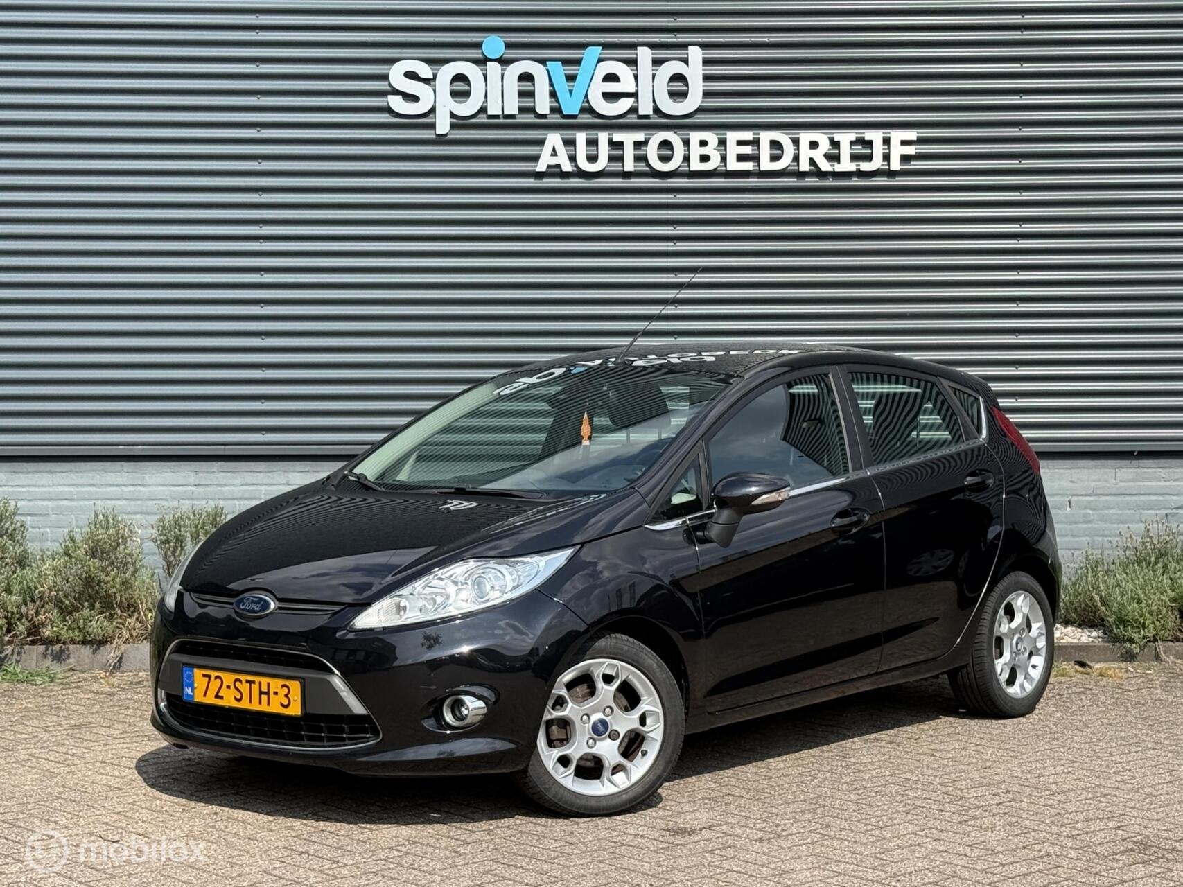 Ford Fiesta 1.25 Titanium - Cruise - Climate - Nap -, Voorwielaandrijving, Euro 5, 1242 cc, 4 cilinders