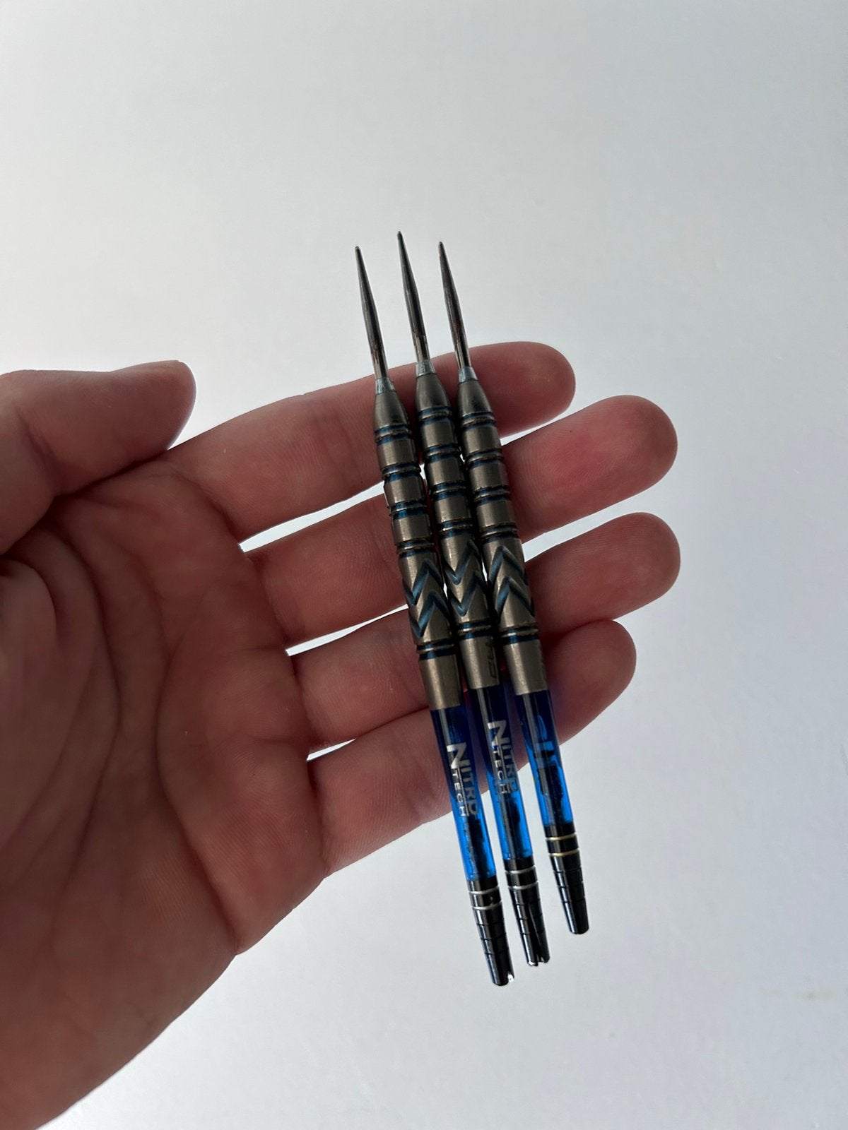 Gerwyn price dartpijlen 24 gram, Verzenden, Zo goed als nieuw, Pijlen