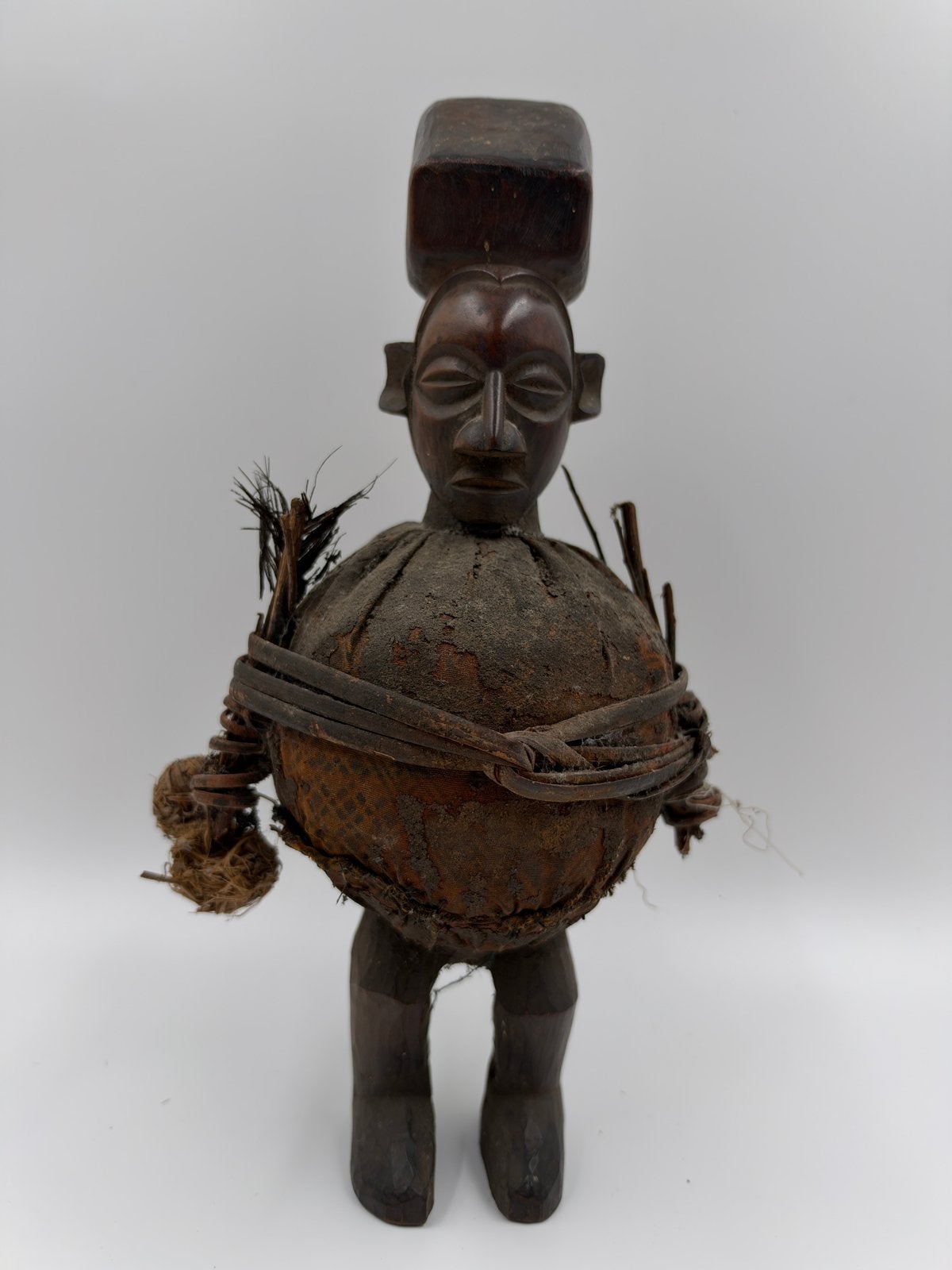 Buti Fetiche Yaka, Congo - DR Congo, Bruin, Afrika, Handgemaakt, Ophalen of Verzenden