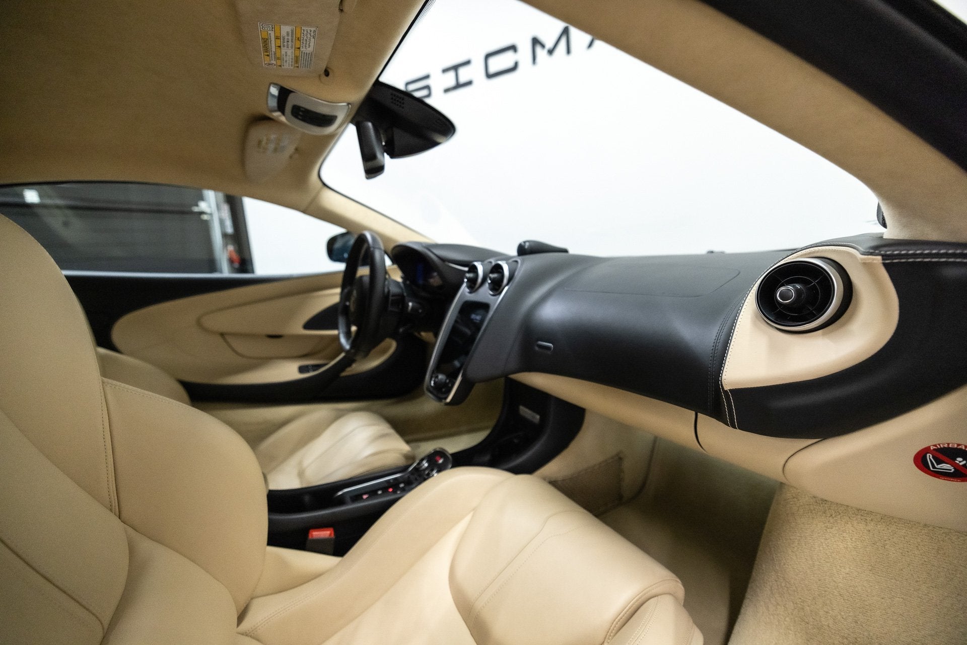 McLaren 540C Coupe Btw auto, (€ 107.396.69 Ex B.T.W) DEALE, Auto's, McLaren, Automaat, Dealer onderhouden, Achterwielaandrijving