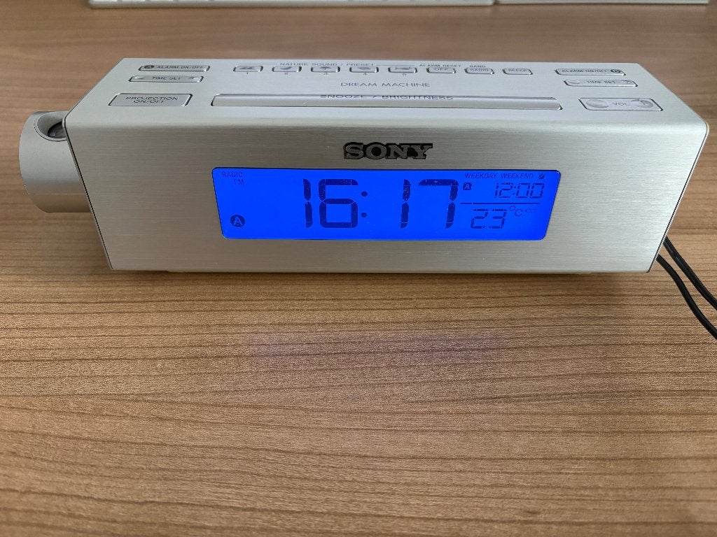 Sony Dream Machine wekker radio projector, Ophalen of Verzenden, Gebruikt, Digitaal