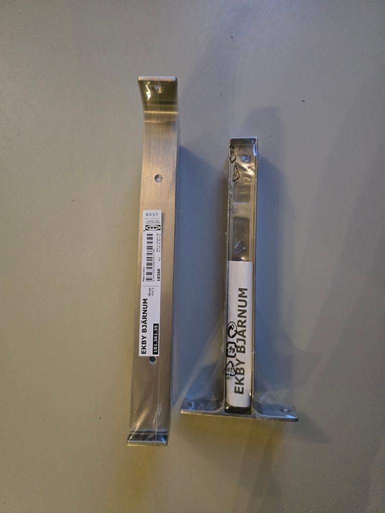 IKEA EKBY BJÄRNUM plankdragers - Nieuw in verpakking, Ophalen of Verzenden