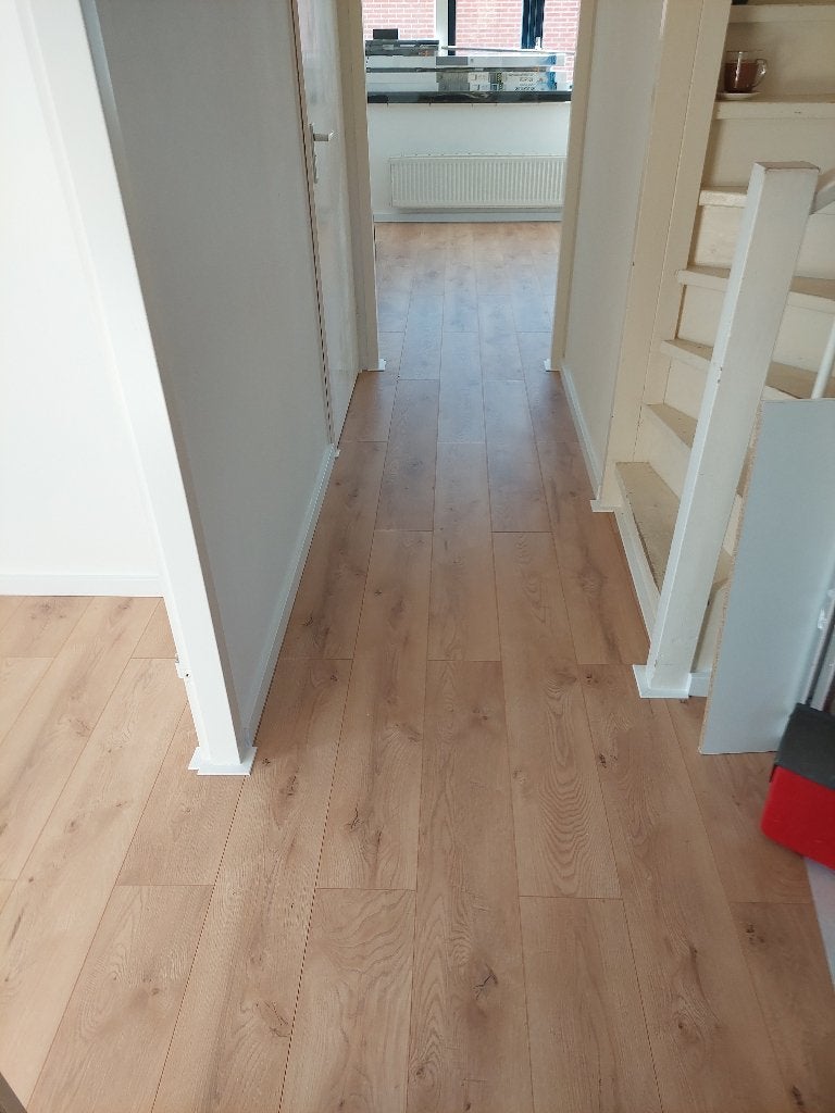 Laminaat legger / leggen / ondervloer + plakplinten €5,-, Ophalen, Nieuw, 75 m² of meer, Laminaat