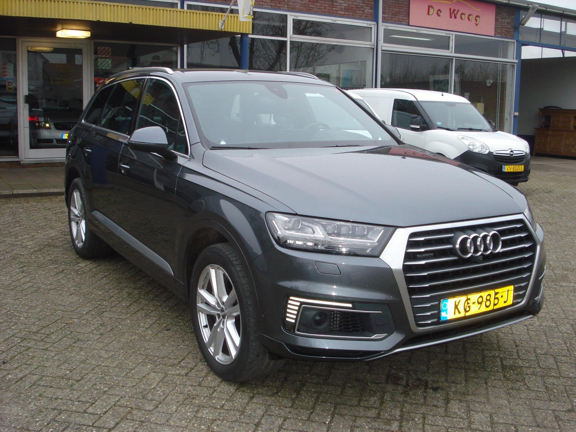 Audi Q7 3.0 TDI 374pk e-tron Quattro Tiptronic, Auto's, Audi, Automaat, 12 maanden, Gebruikt, Bedrijf