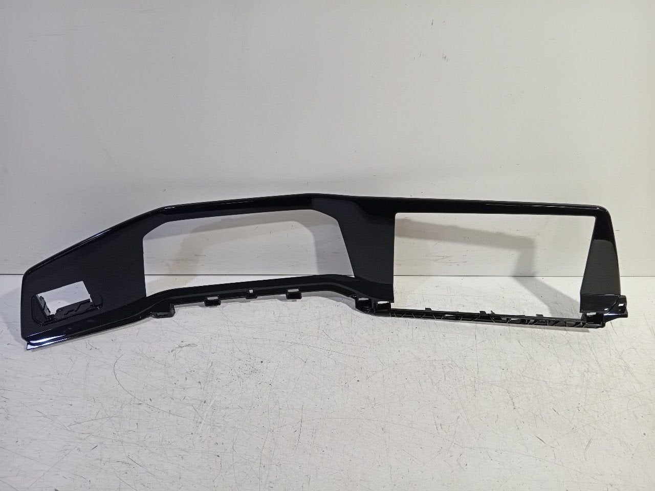 Sierlijst Volkswagen Golf, Onderdelen@venauto.nl, Van der Ven Autorecycling B.V., Gebruikt, Ettenseweg 76, 4706 PB Roosendaal, The Netherlands
