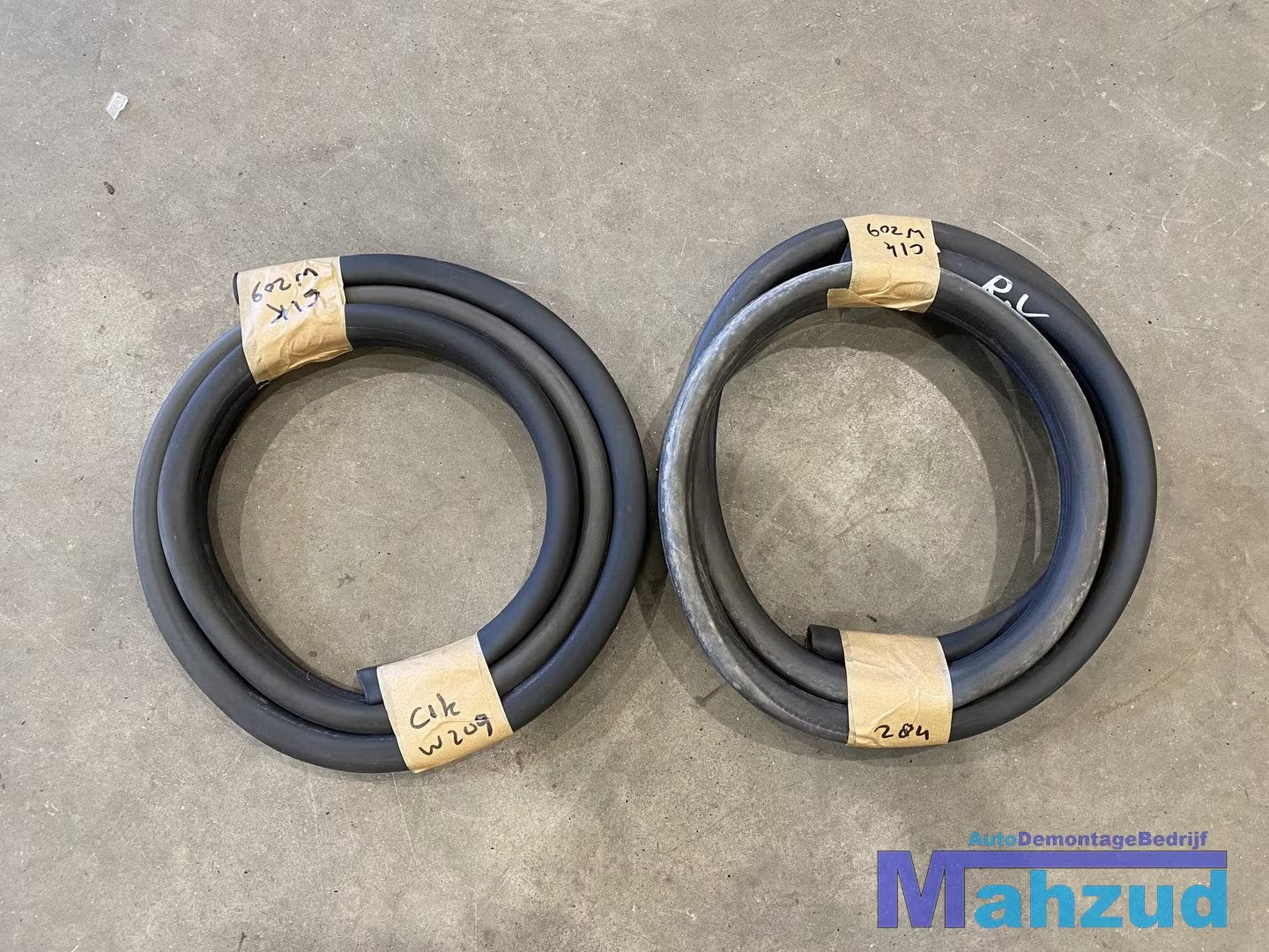MERCEDES CLK W209 Deurrubber portiersrubber links rechts, Gebruikt, Mercedes-Benz AG, Mercedes-Benz, Ophalen of Verzenden