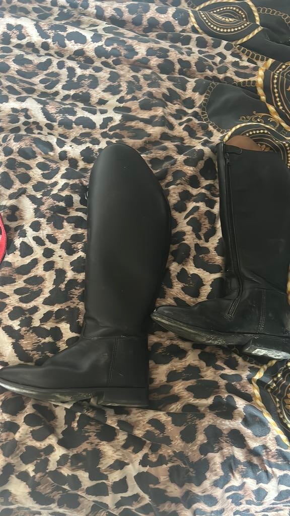 Zwarte leren laarzen – gebruikt maar nog prima!, Dieren en Toebehoren, Paardrijkleding, Ophalen of Verzenden, Zo goed als nieuw