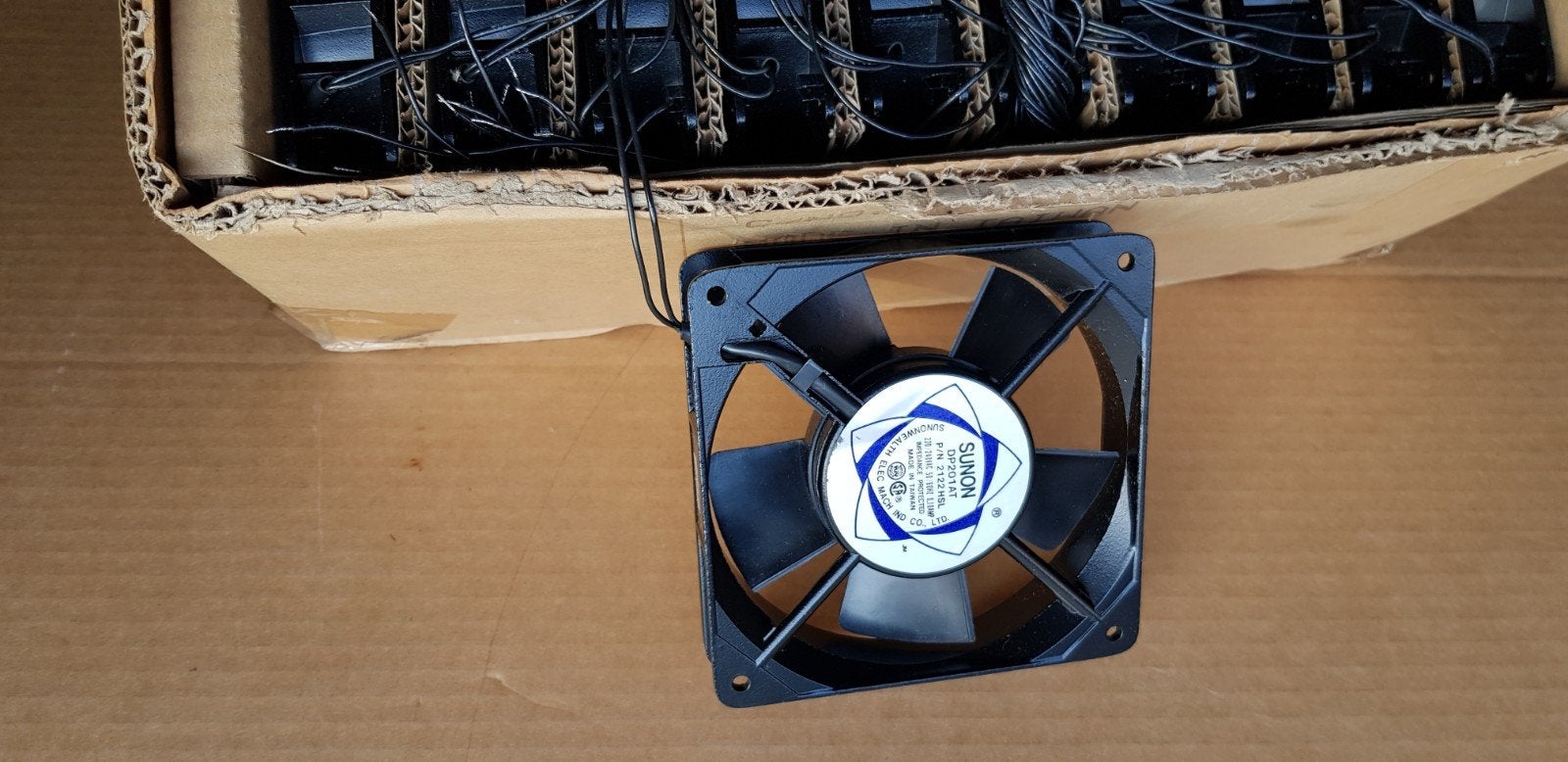 SUNON DP201AT fan (Ventilator), Ophalen